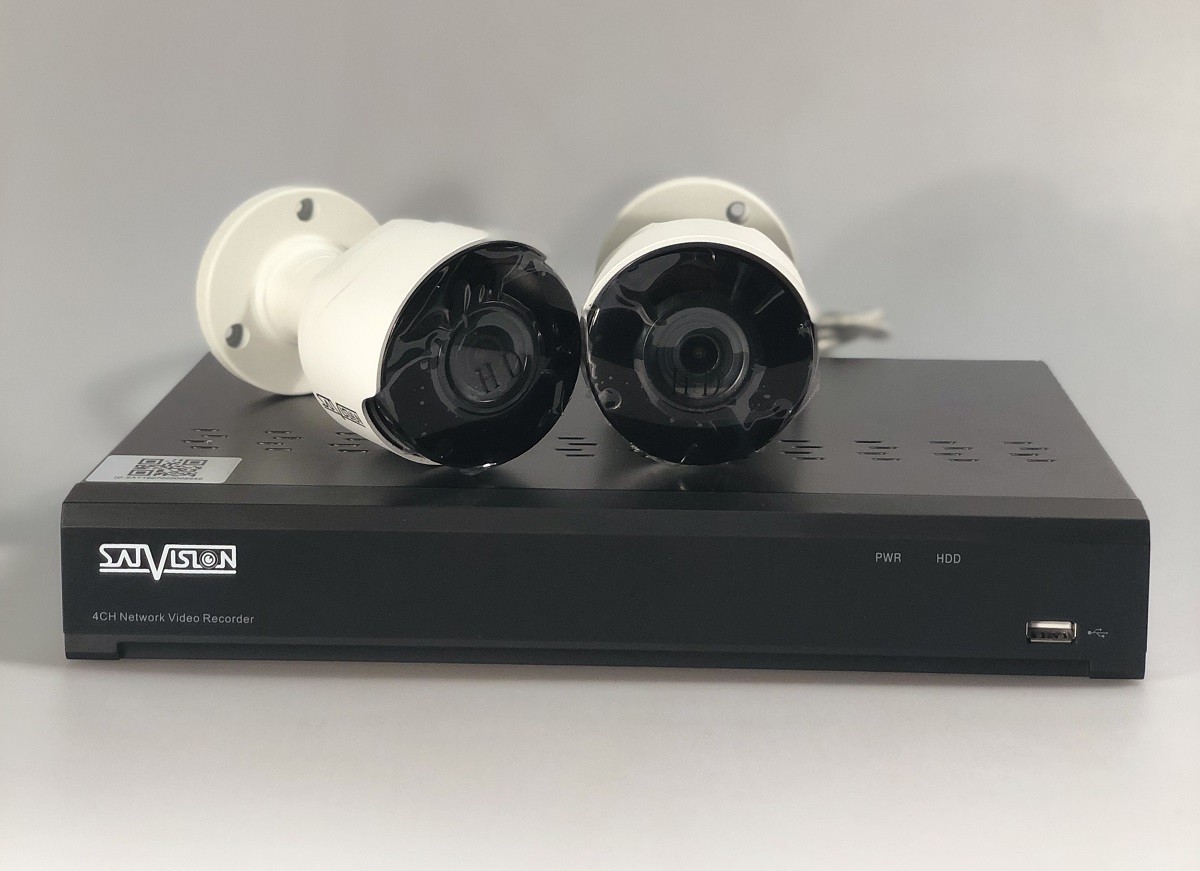 Комплект 2-х уличных IP камер с видеорегистратором - SVI-S123SD